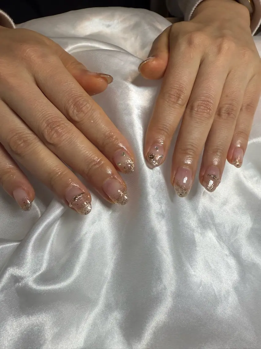 ネイル ラメ(グリッター) ラメグラデーション ハンドネイル bylily yuriのネイルデザイン