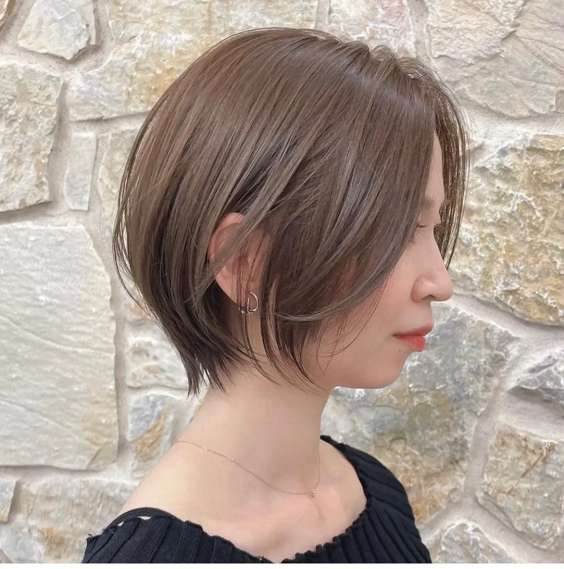 ショート 傷ませにくいブリーチ 浦野優希のヘアスタイル