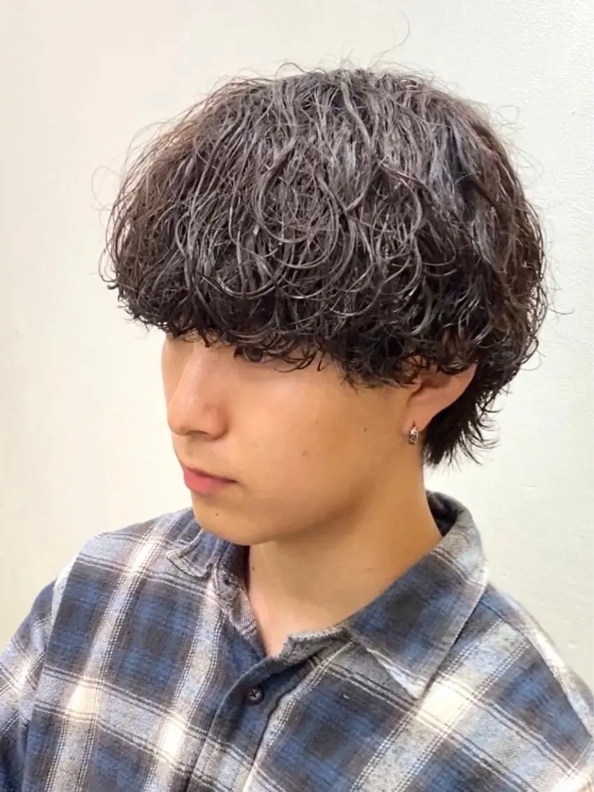 2回目以降の方はこちら 🌟カット+波巻きパーマ🌟の写真