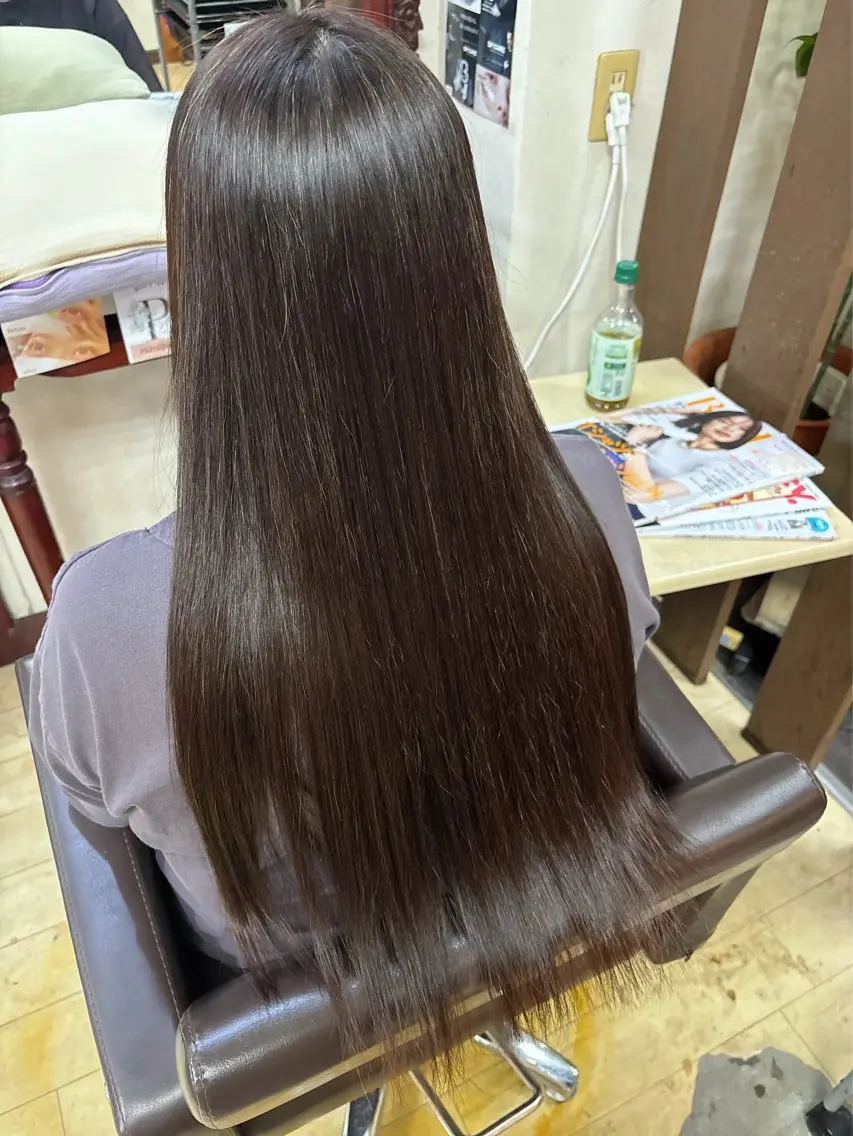ロング カット 縮毛矯正 桑野 葵のヘアスタイル