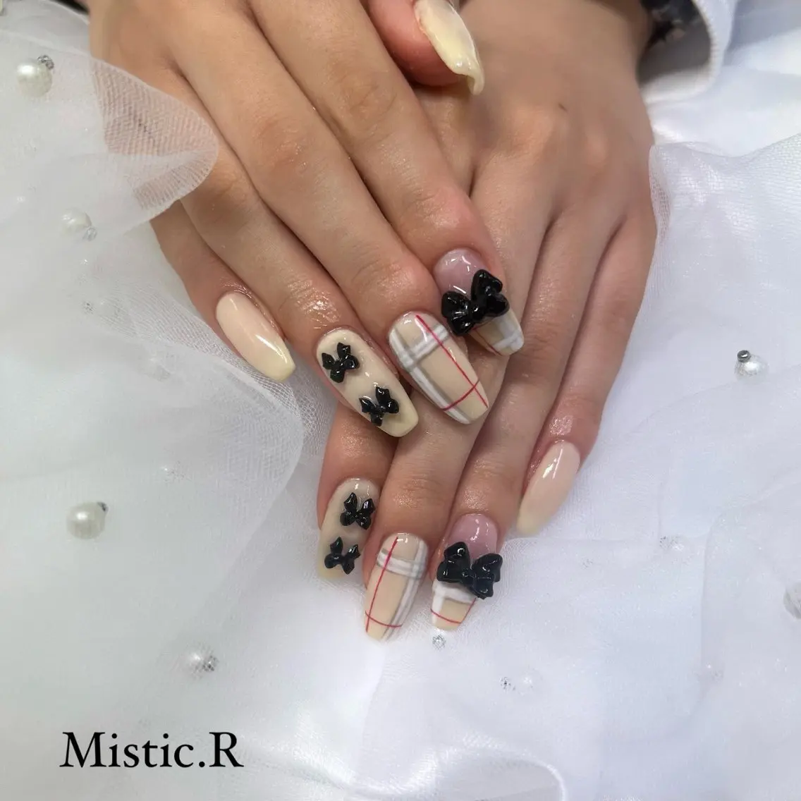 ネイル ハンドネイル Mistic.R 加藤のネイルデザイン
