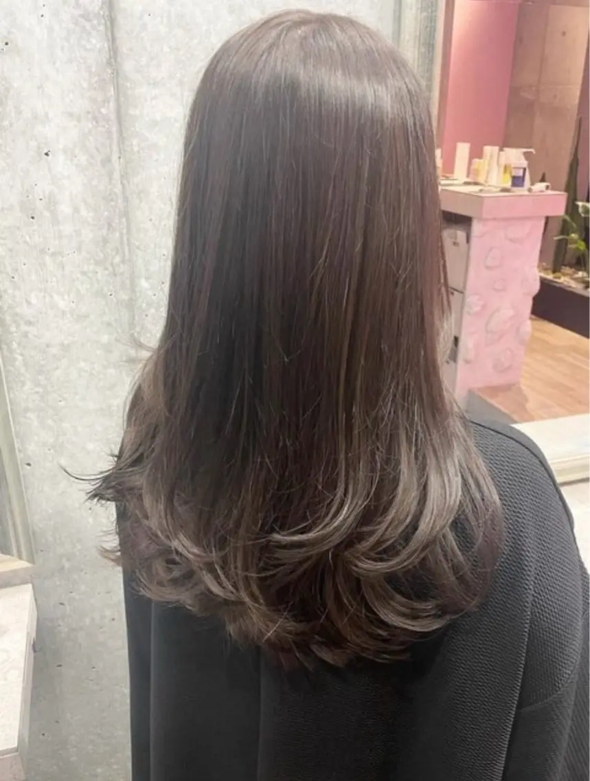 セミロング カラー ヘアカラー 白髪染めモデル 募集🤍ྀི麗央のヘアスタイル