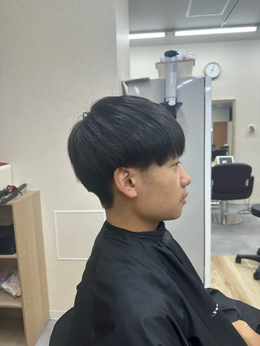 カット+シャンプー(3cm以上切らせて頂ける方)(16:00~.18:00~）の写真