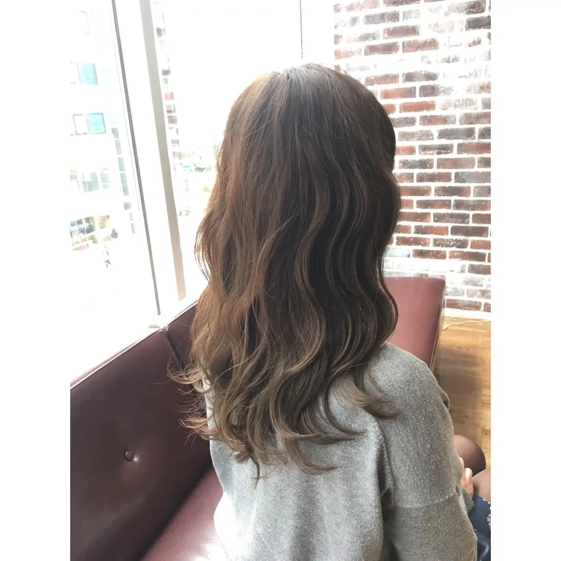 ロング カラー ヘアアレンジ ベージュカラー 透明感カラー グレージュ カット ヘアカラー トリートメント ヘッドスパ 木下大地 HAIR Oneのヘアスタイル