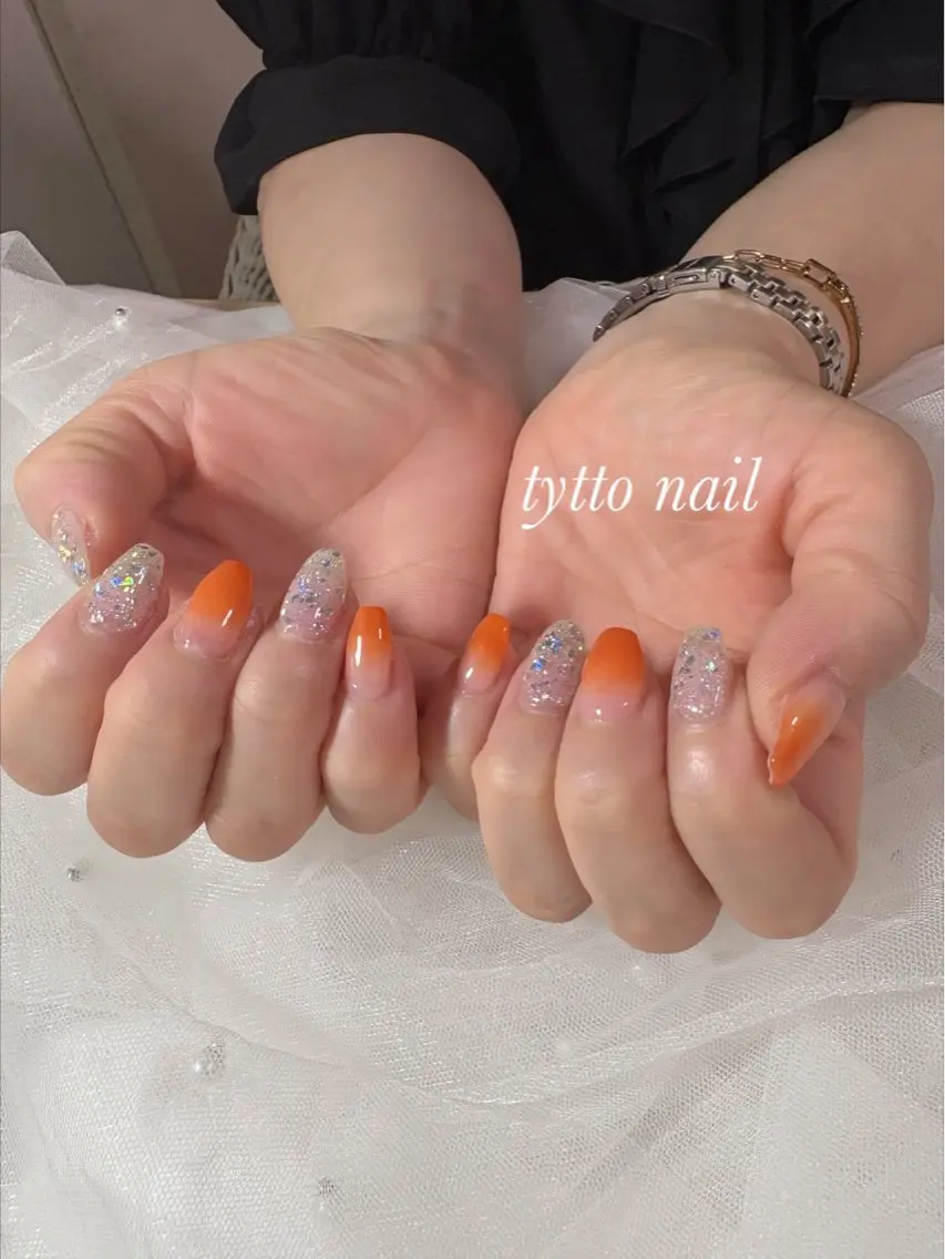 ネイル グラデーション キラキラネイル 韓国ネイル オフィスネイル ワンカラーネイル ハンドネイル tytto nail ❤︎‪‪eri‪‪のネイルデザイン