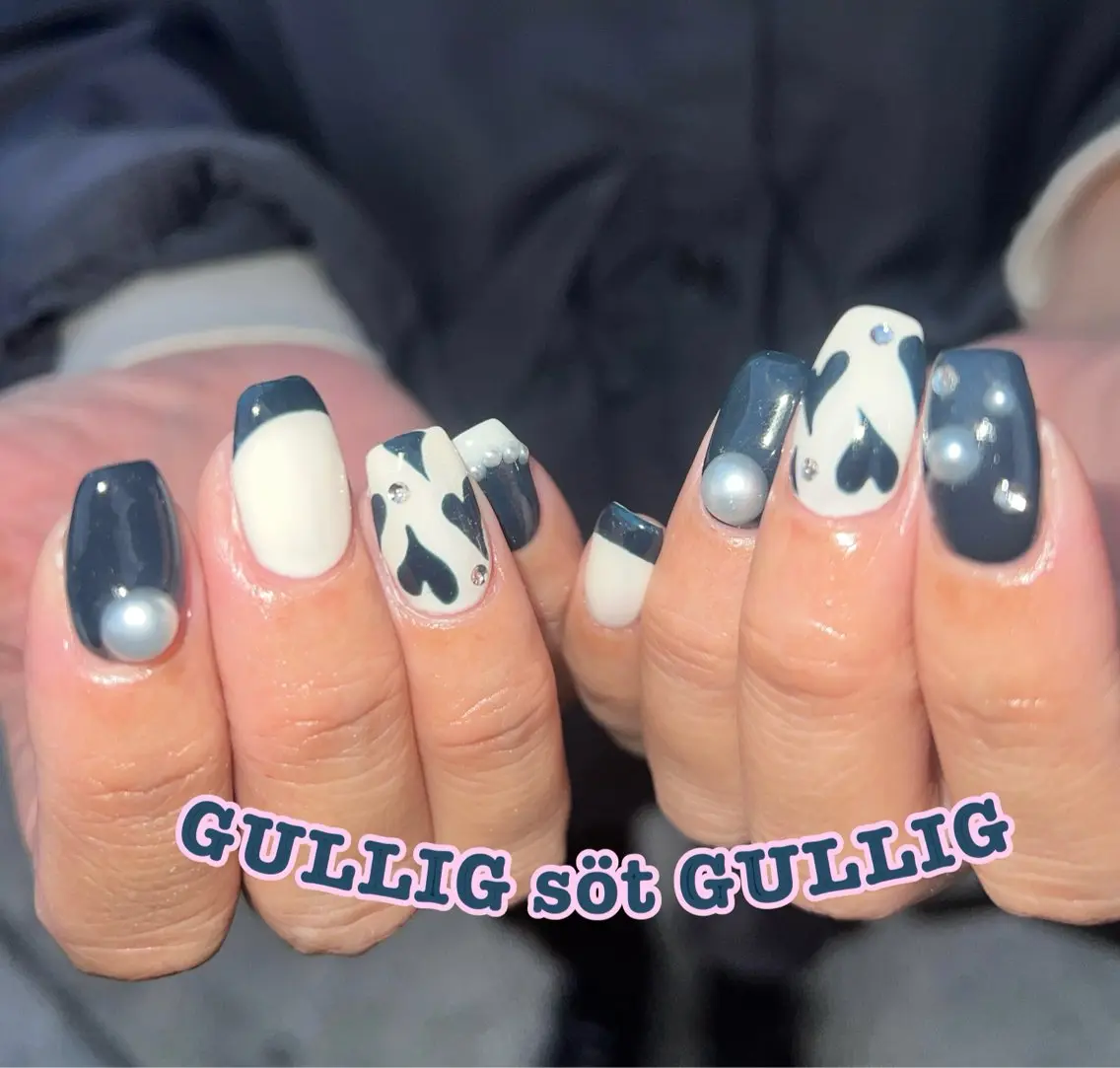 ネイル ハンドネイル フットネイル GULLIG söt GULLIGのネイルデザイン