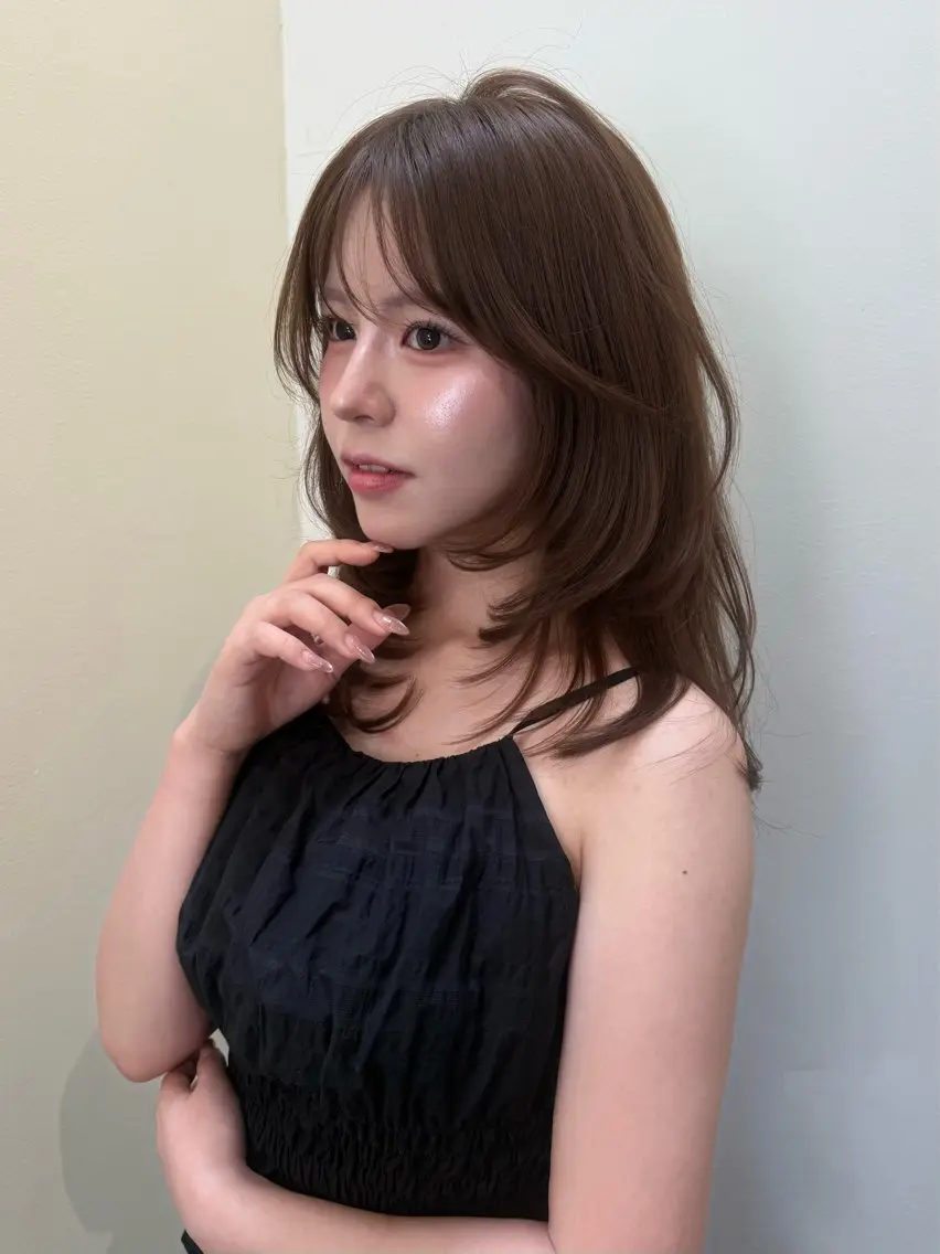 セミロング カラー カット ヘアカラー トリートメント 赤み・黄み消しカラー 🤍韓国ヘア アオイのヘアスタイル