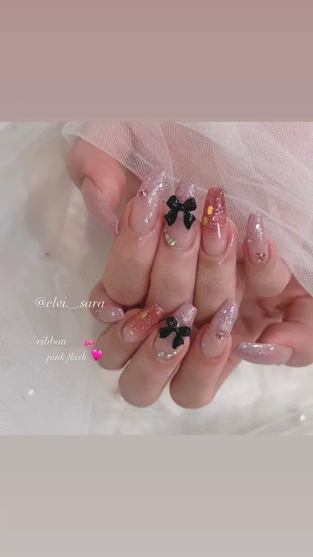 ネイル ハンドネイル ハンドケア sara : salon ELVIのネイルデザイン