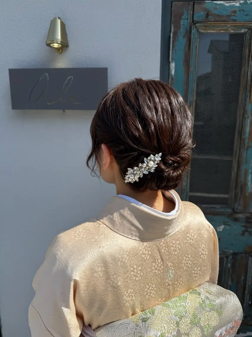 セミロング ヘアアレンジ 着付け Orla 🌿chiekoの眉毛・アイブロウイメージ