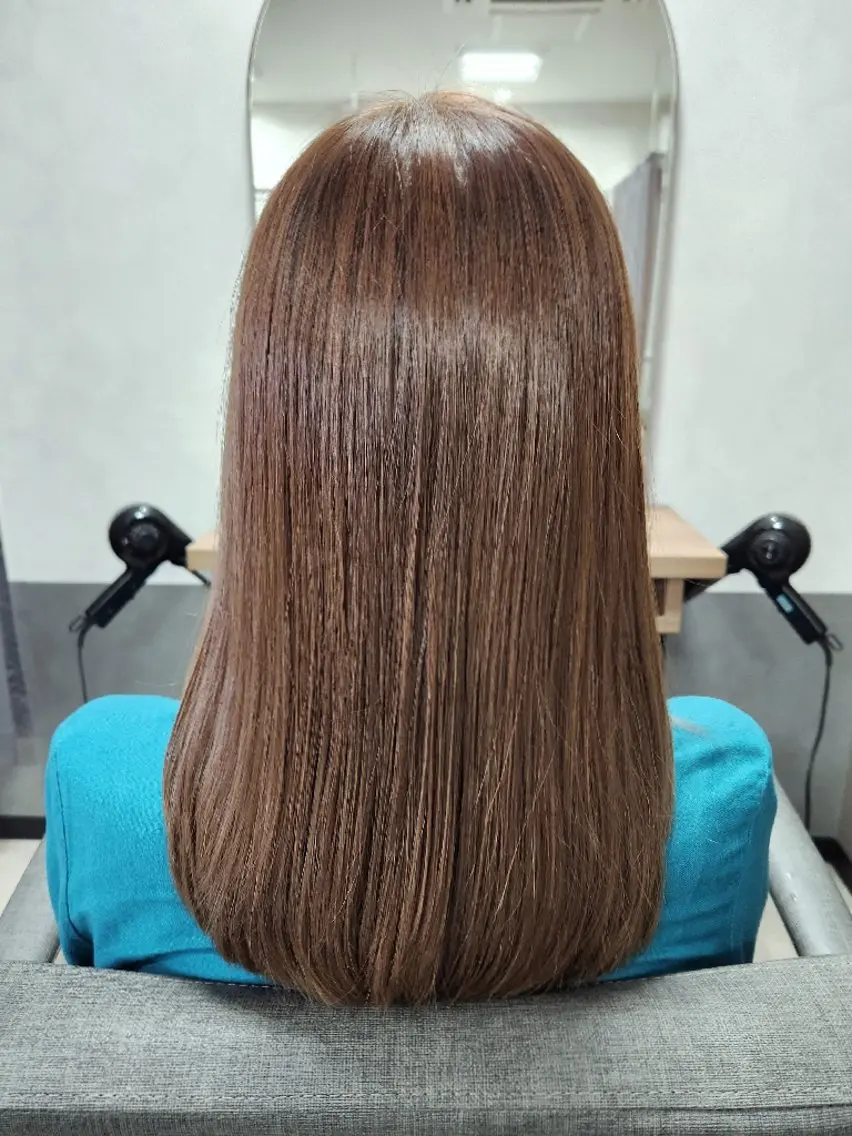 【魔法のバブルmarbb🫧付】カット+オイルカラー+髪質改善ストレートトリートメント✨️の写真