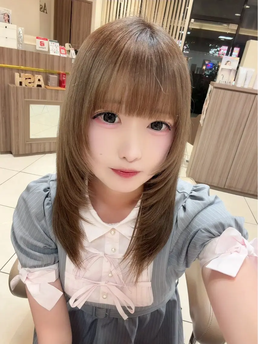 ロング レイヤーカット 🫧らんと🫧  ︎︎のヘアスタイル