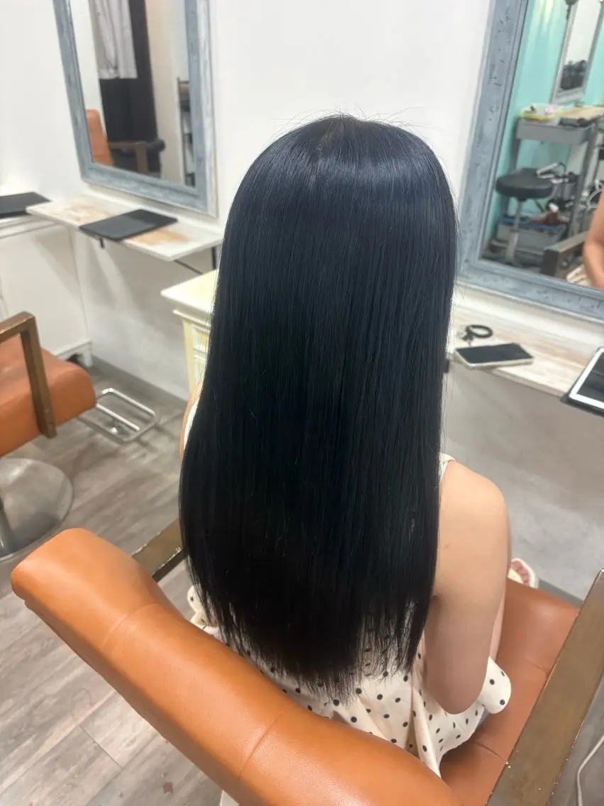 セミロング カラー 黒髪 ブルーカラー ブルーブラック ERII /伏見 カットモデル募集中!のヘアスタイル