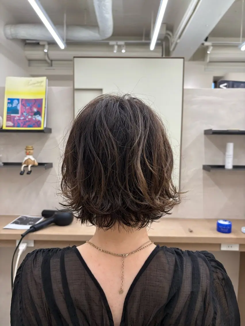 ミディアム 山内 花姫のヘアスタイル