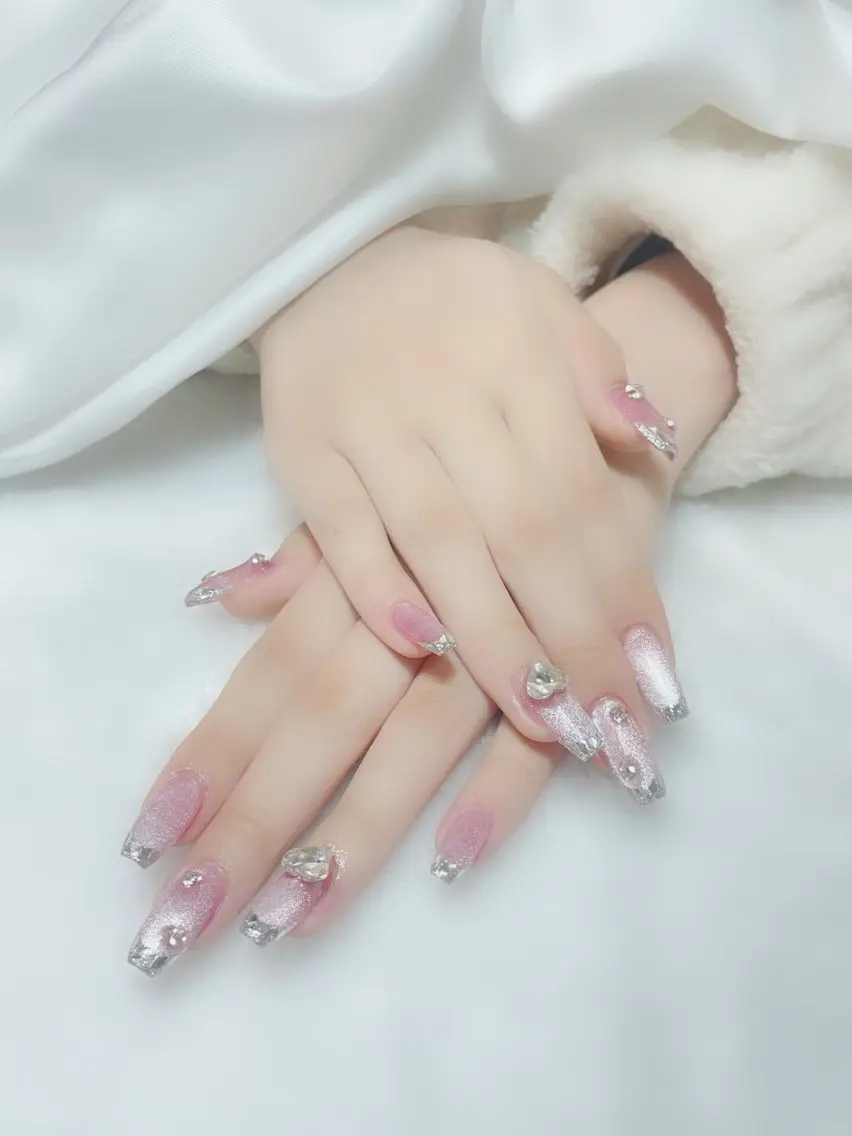 ネイル Amina nail salonのネイルデザイン