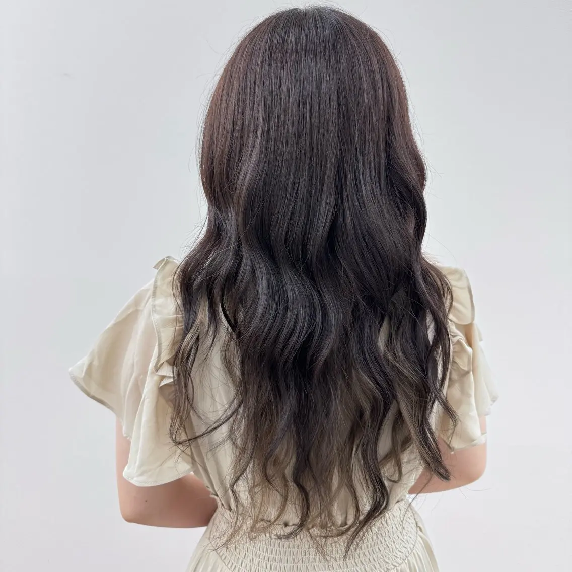 ロング カラー インナーカラー ヘアカラー 内田 愛莉のヘアスタイル