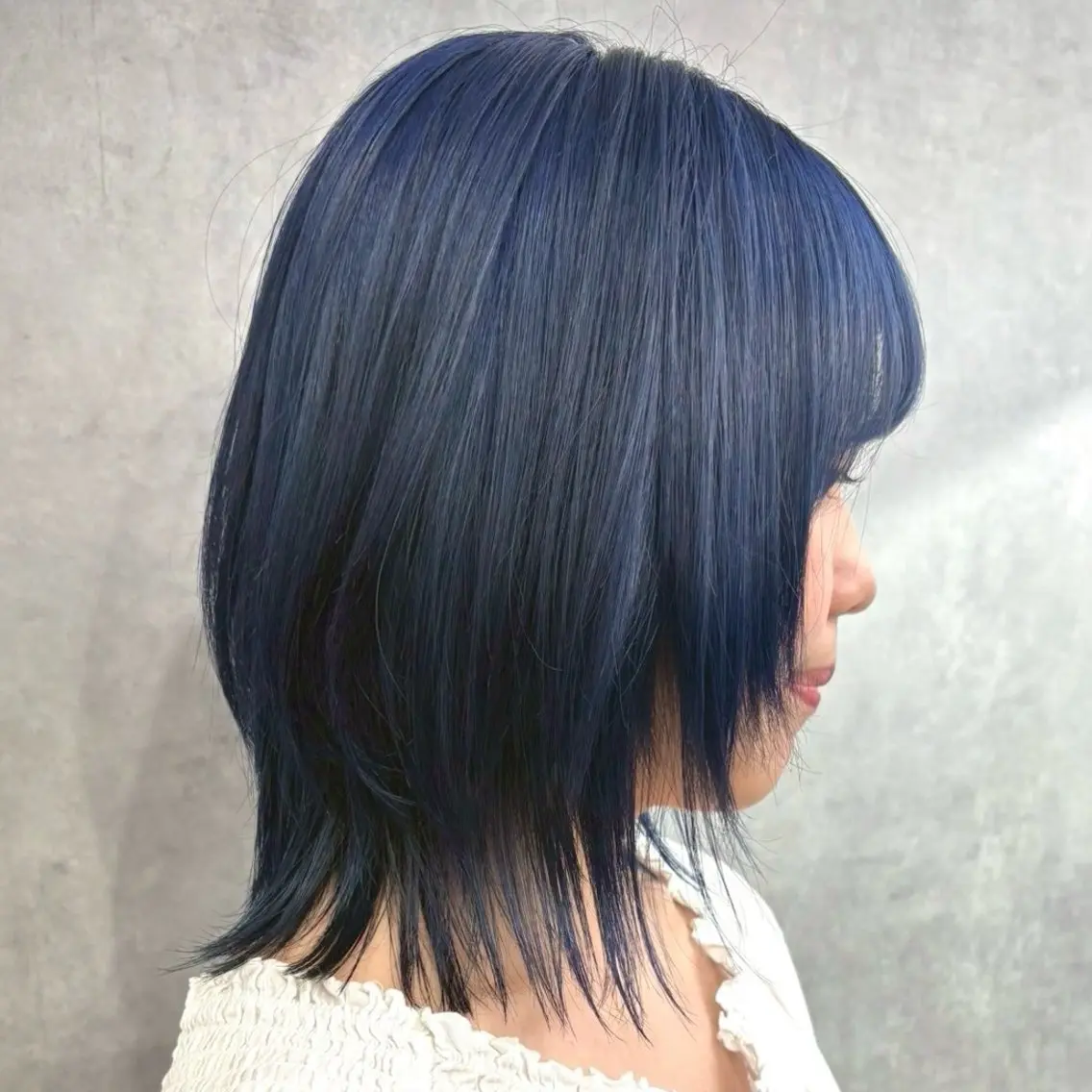 カラー ブリーチ ハイトーンカラー ネイビーカラー Yoshiいろあそび 八王子/ハイトーンのヘアスタイル
