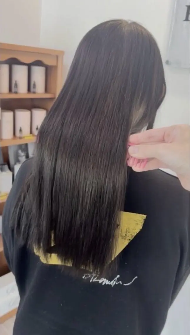 ロング カラー 髪質改善 トリートメント カット 縮毛矯正 トリートメント PEIGE OKINAWAのヘアスタイル