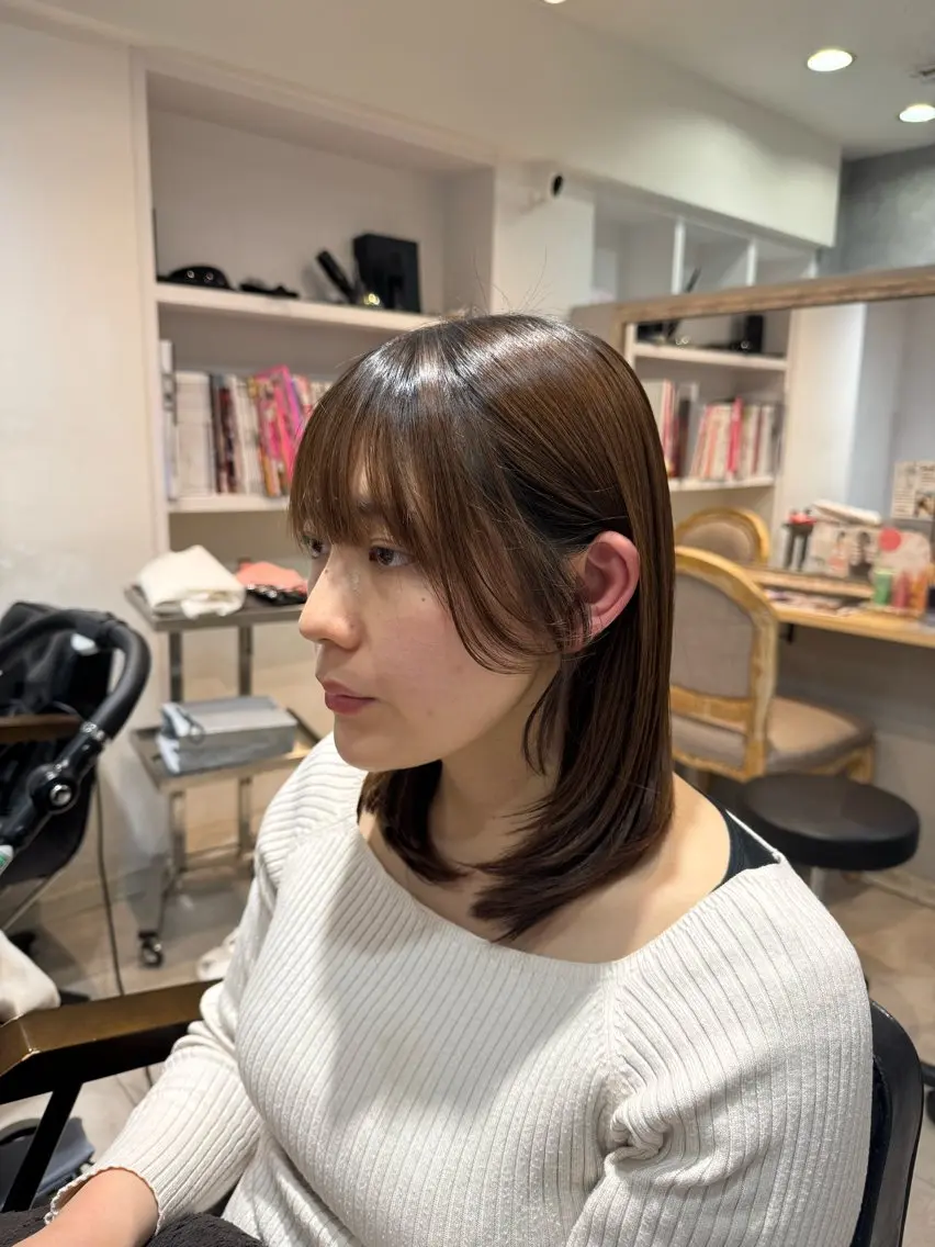 ミディアム 顔周りカット LUMINA 🎀kaho🎀のヘアスタイル