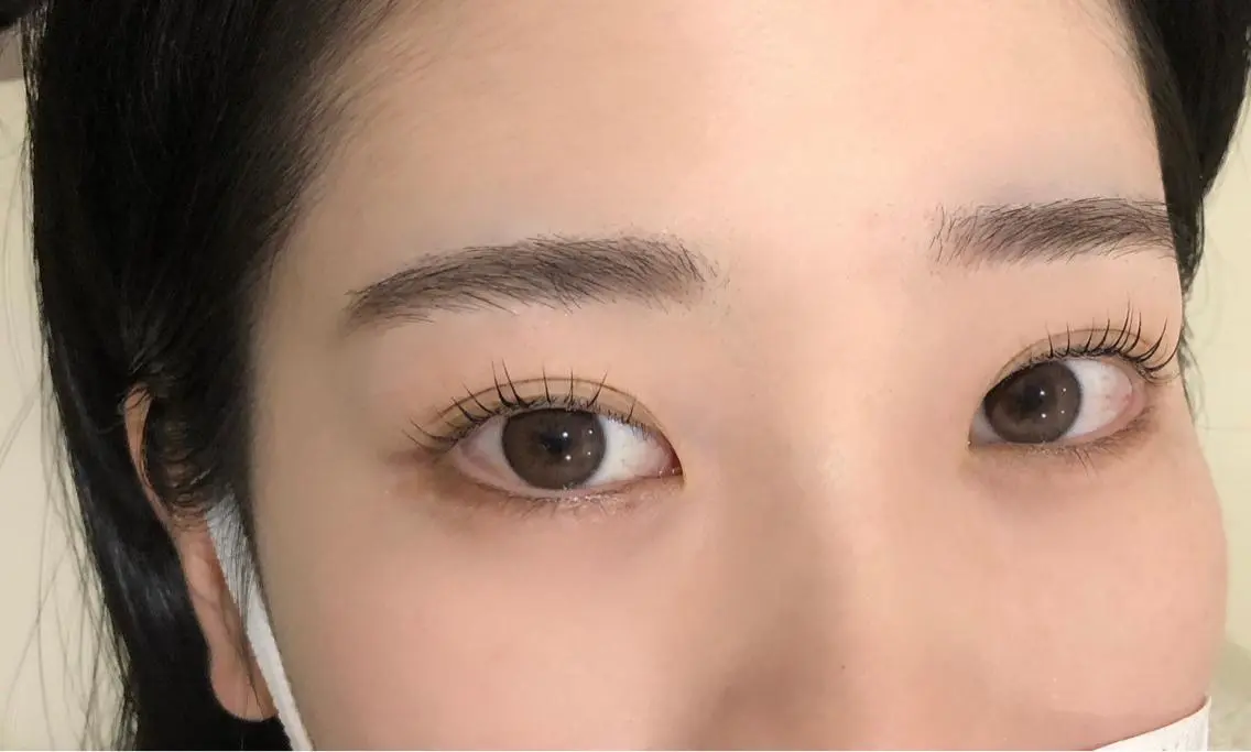 ネイル マツエク・マツパ アイブロウ 眉カラー 韓国風マツエク パリジェンヌラッシュリフト まつげパーマ 長さ出し ハンドネイル フットネイル ハンドケア Nail&eye Belire 新宿のネイルデザイン