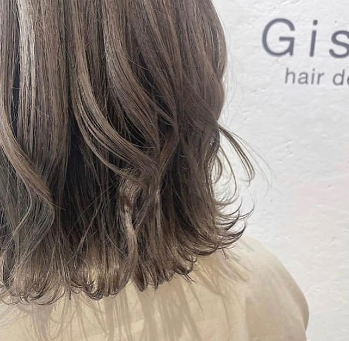 ショート カラー jill by gisel＿のヘアスタイル