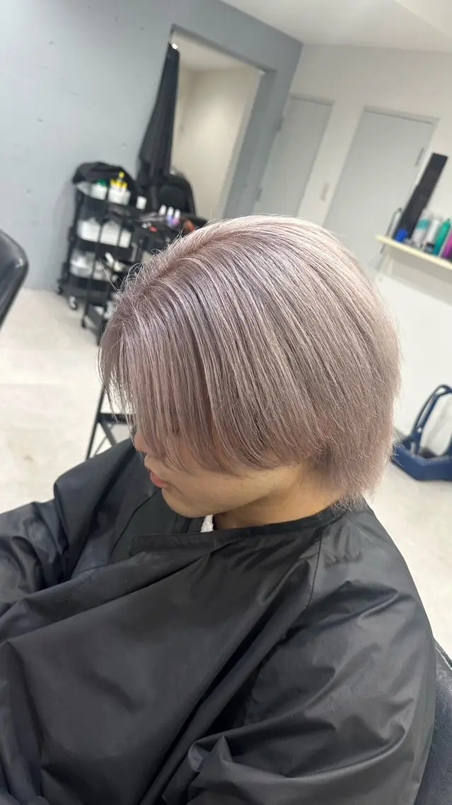 カラー メンズ roa /thinkaのヘアスタイル