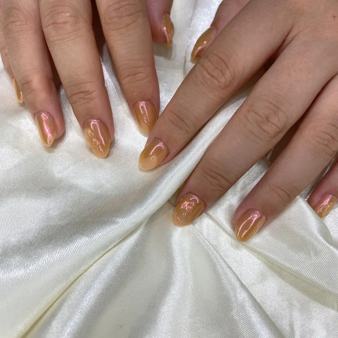 ネイル ハンドネイル 西岡 杏のネイルデザイン