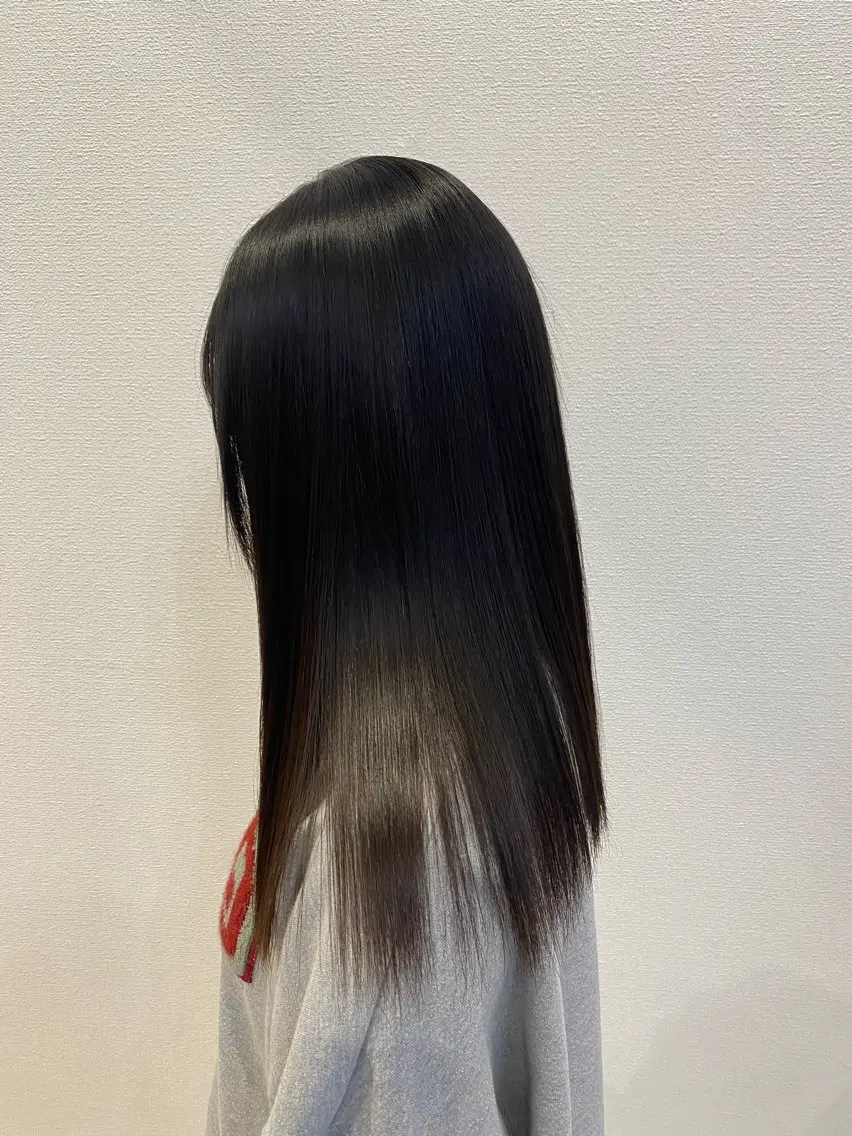 セミロング 縮毛矯正 長谷部 里美のヘアスタイル