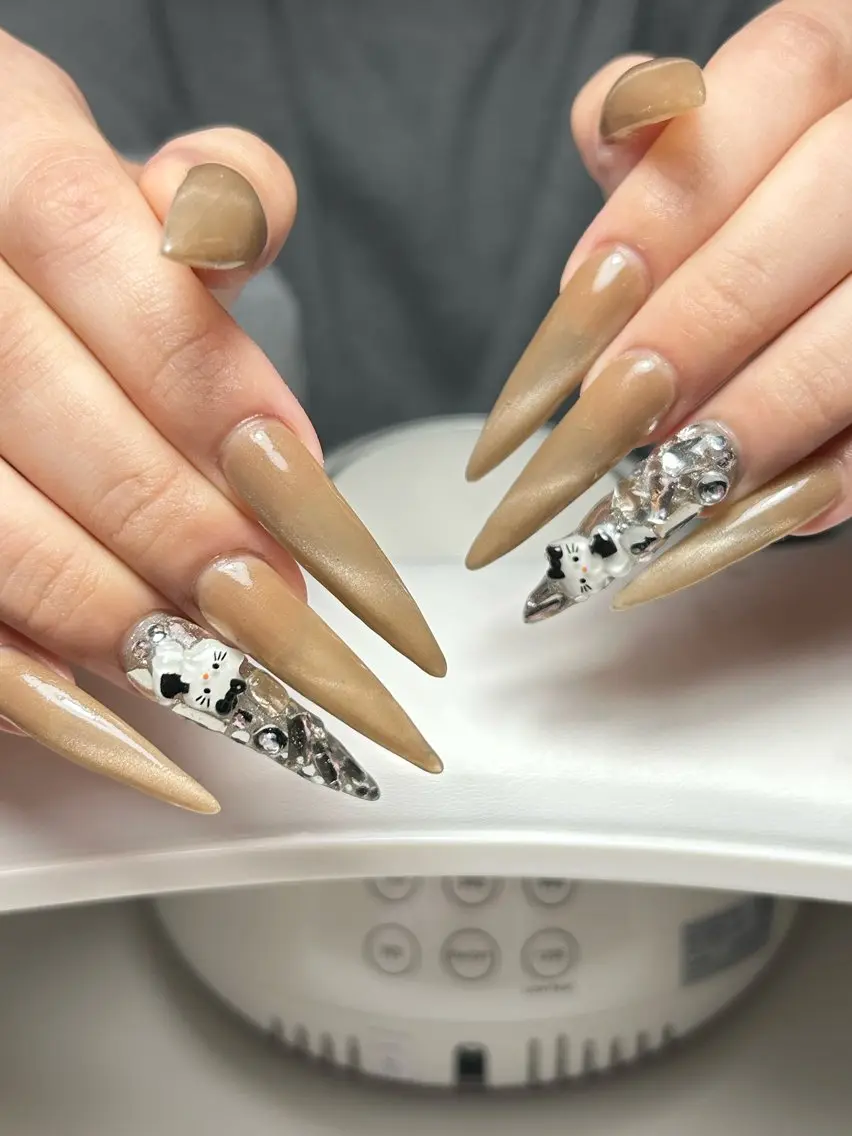 ネイル ロングネイル ワンカラーネイル スーパーロングネイル ハンドネイル RYAURA NAILのネイルデザイン