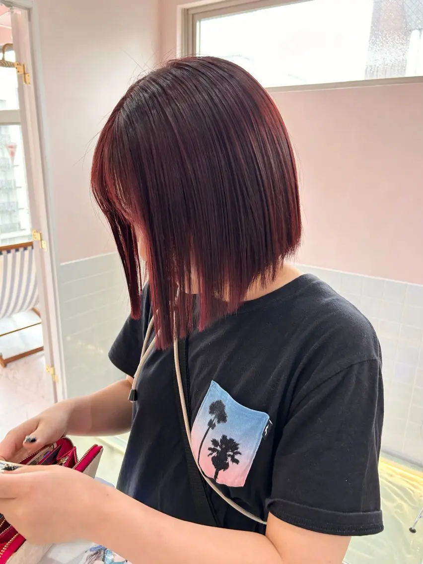 ショート カラー ボルドーカラー ダブルカラー ヘアカラー レイン🌏🌱 似合わせ/ハイトーンのヘアスタイル