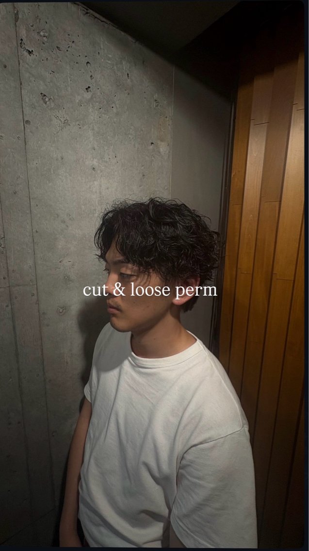パーマ メンズ 槇野 皓介のヘアスタイル
