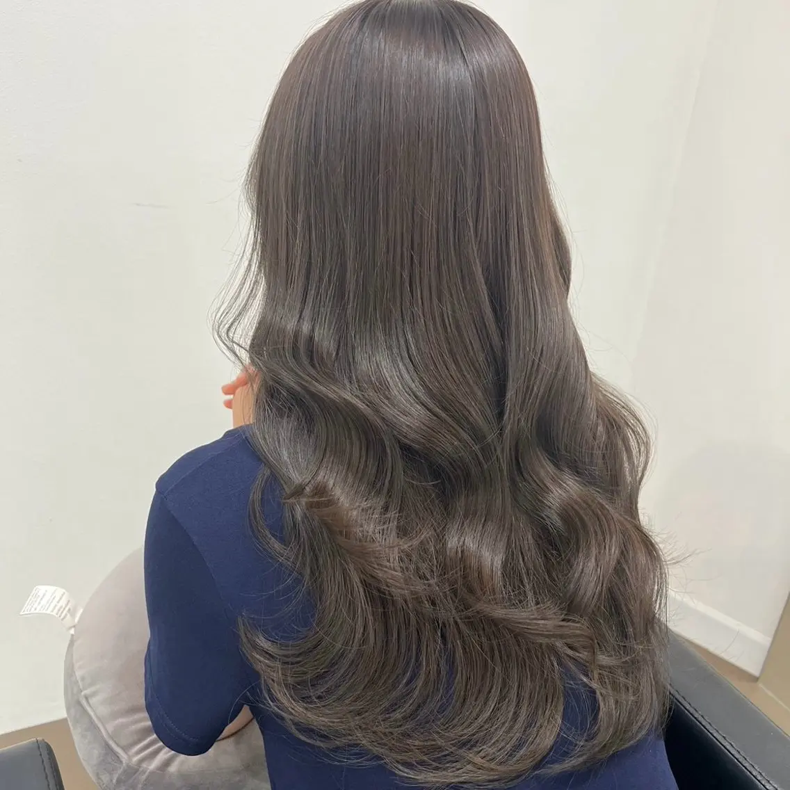 ロング 韓国風ヘア ヘアカラー 涼星/心斎橋/艶髪 モデル様募集中👑のヘアスタイル