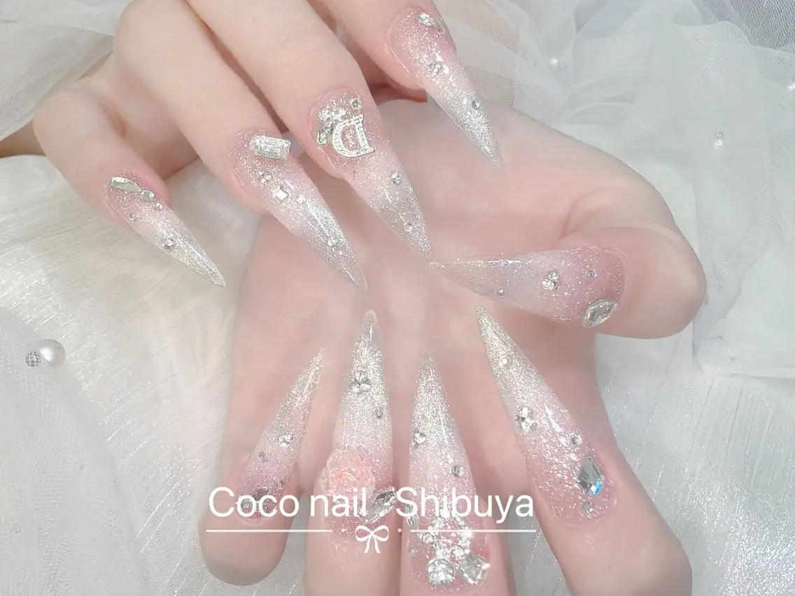 ロング カラー ピンクカラー ロング ハンドネイル CoCo Nail 長さ出し専門店のネイルデザイン