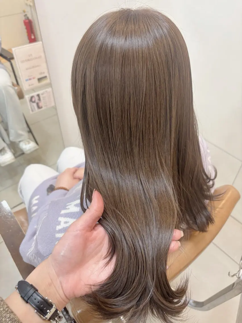 セミロング カラー ベージュカラー ブリーチ ブリーチなしカラー ヘアカラー トリートメント 頭皮×髪質改善 透明感カラー💎中村のヘアスタイル