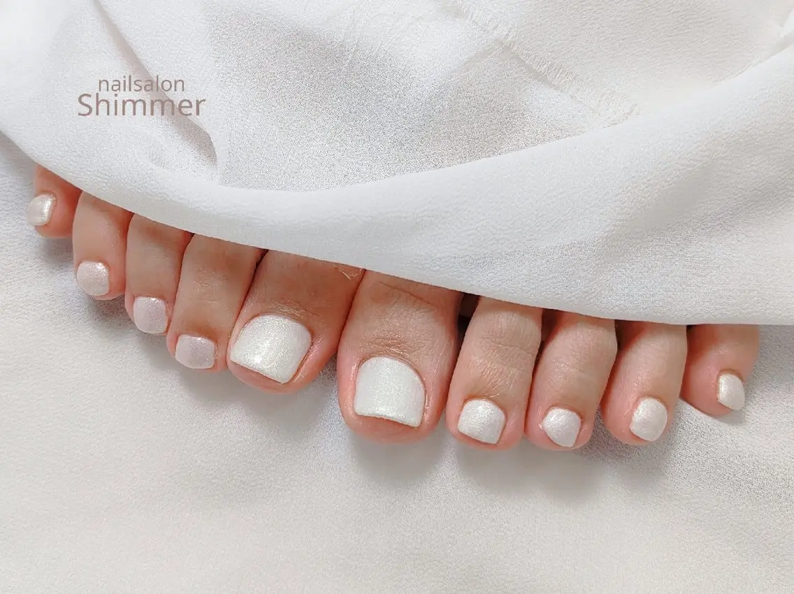 ネイル フットネイル ワンカラーネイル Shimmer Asakoのネイルデザイン