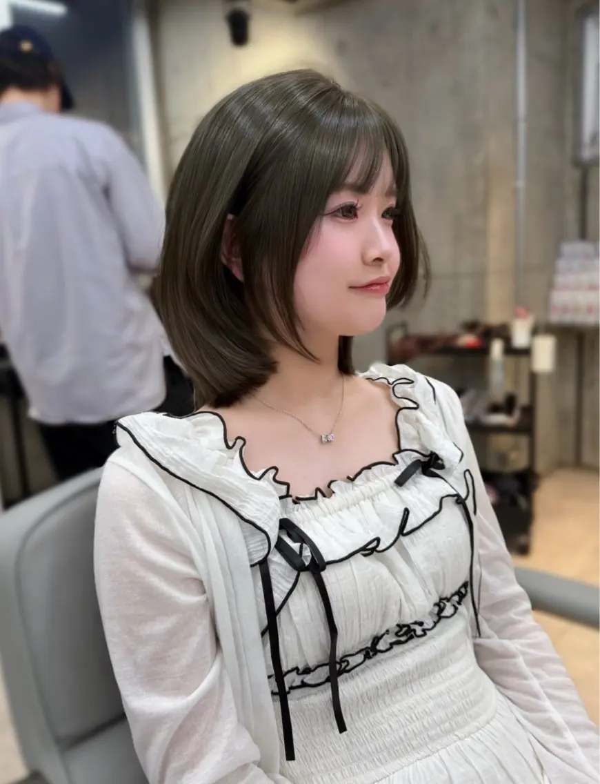 ミディアム カット ヘアカラー トリートメント 新宿/レイヤー/透 明感カラー/馬場叶林のヘアスタイル