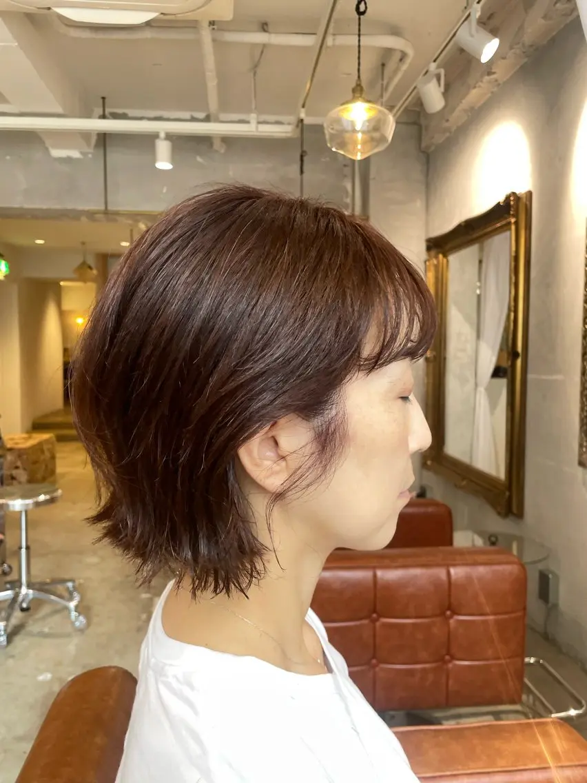 ショート パーマ ボブレイヤー ボブ 顔まわりレイヤー 顔周りカット 韓国風ヘア 透け感カラー/ SUのヘアスタイル