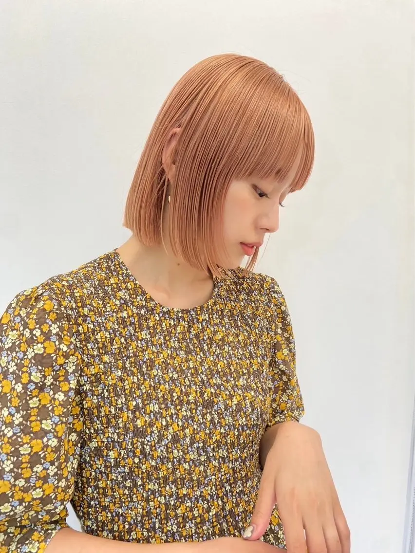ショート カラー YU RAのヘアスタイル