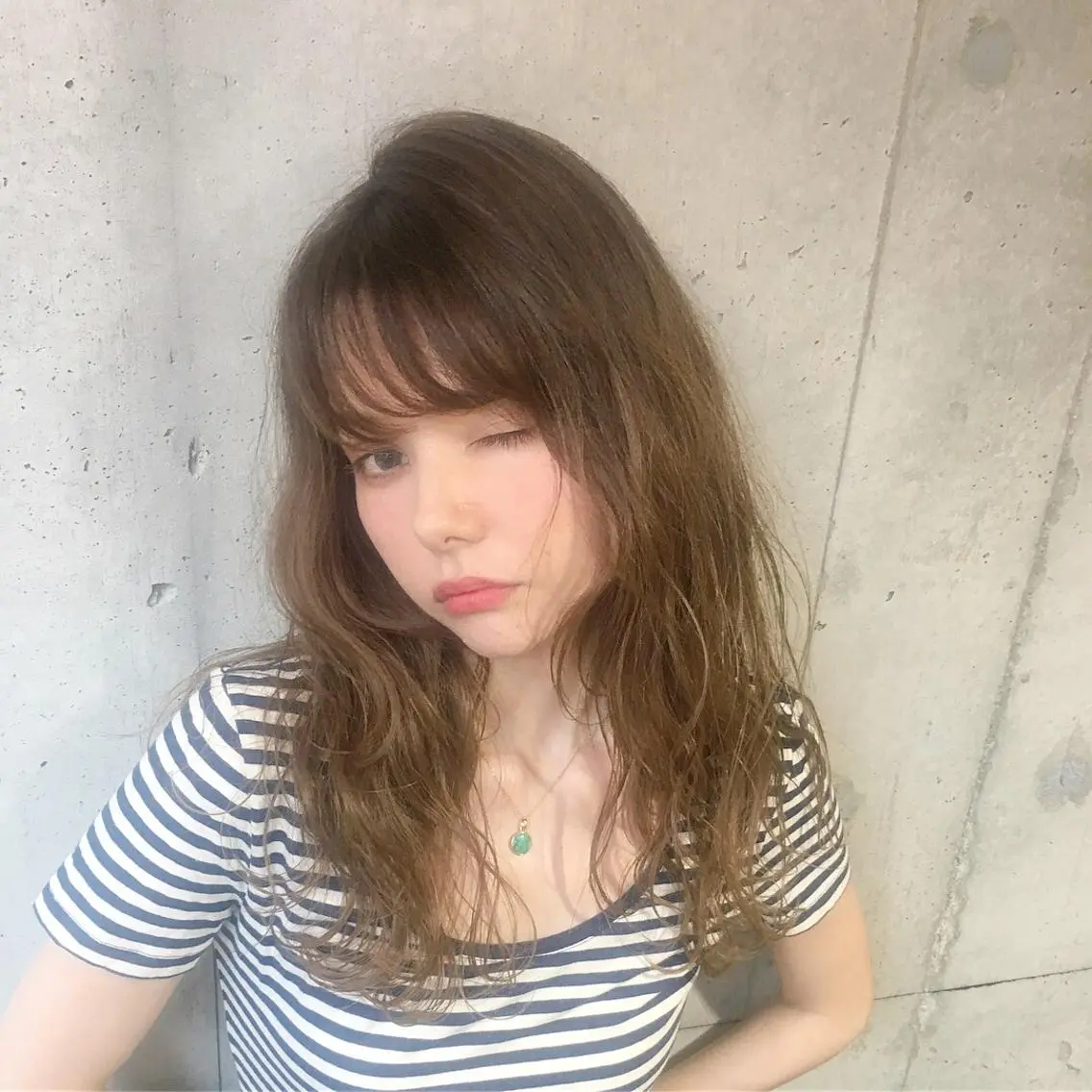 ロング カラー グレージュ 佐藤 高徳のヘアスタイル