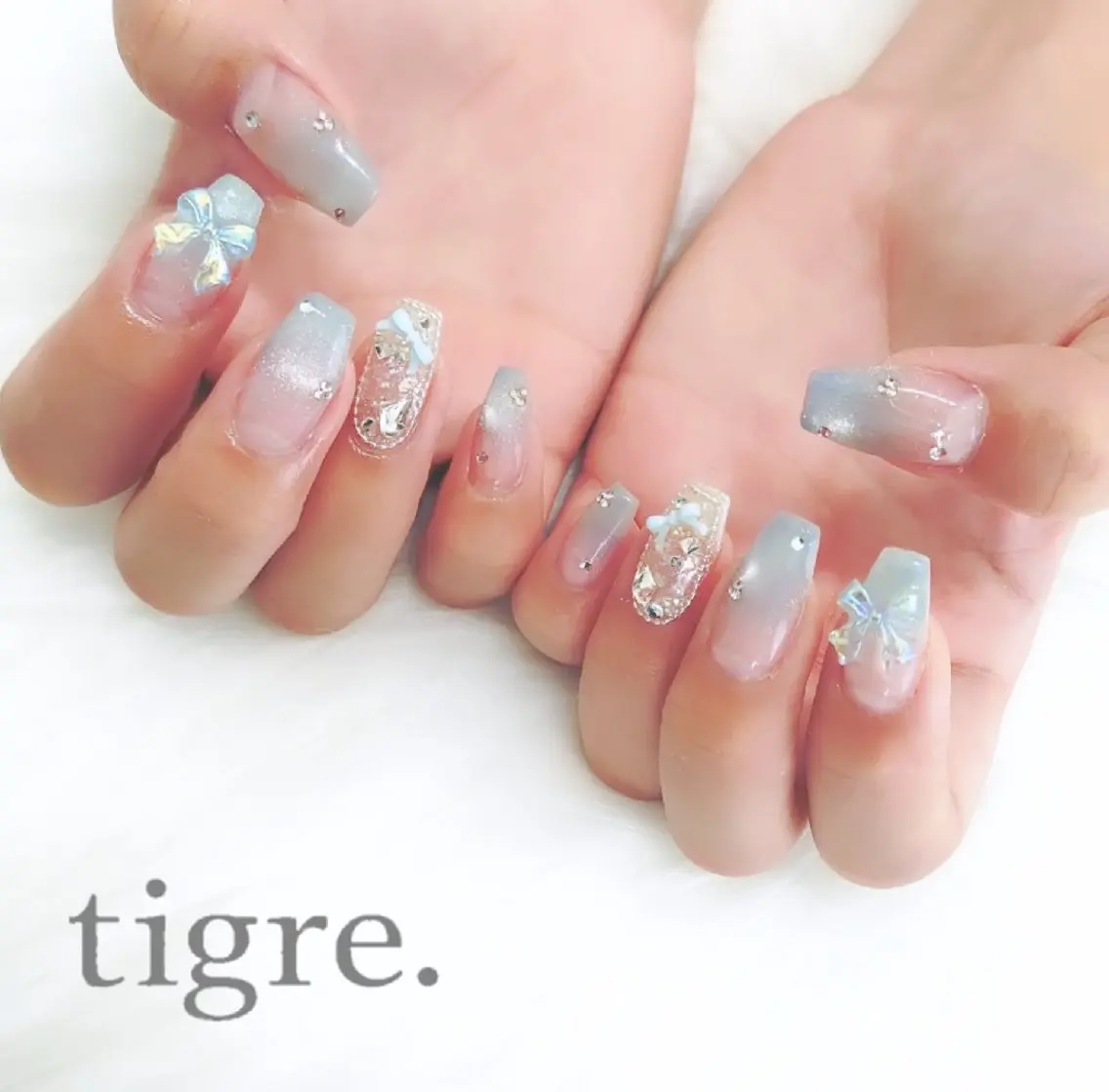 ネイル ハンドネイル tigre .のネイルデザイン