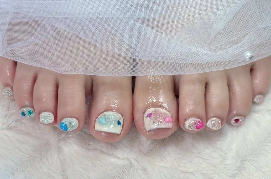 ネイル チークネイル ラメ(グリッター) nail salon はるりのネイルデザイン