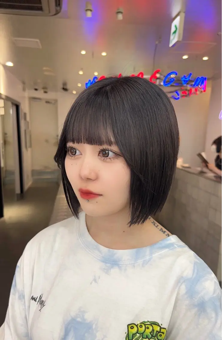 ショート ボブ 外国人風カラー 髪質改善 レイヤーカット ショートヘア MiRI💜地毛級 エクステ✖似合わせ技のヘアスタイル