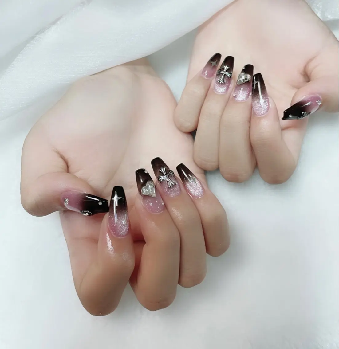 ネイル 長さ出し 持ち込み Amina nail salonのネイルデザイン