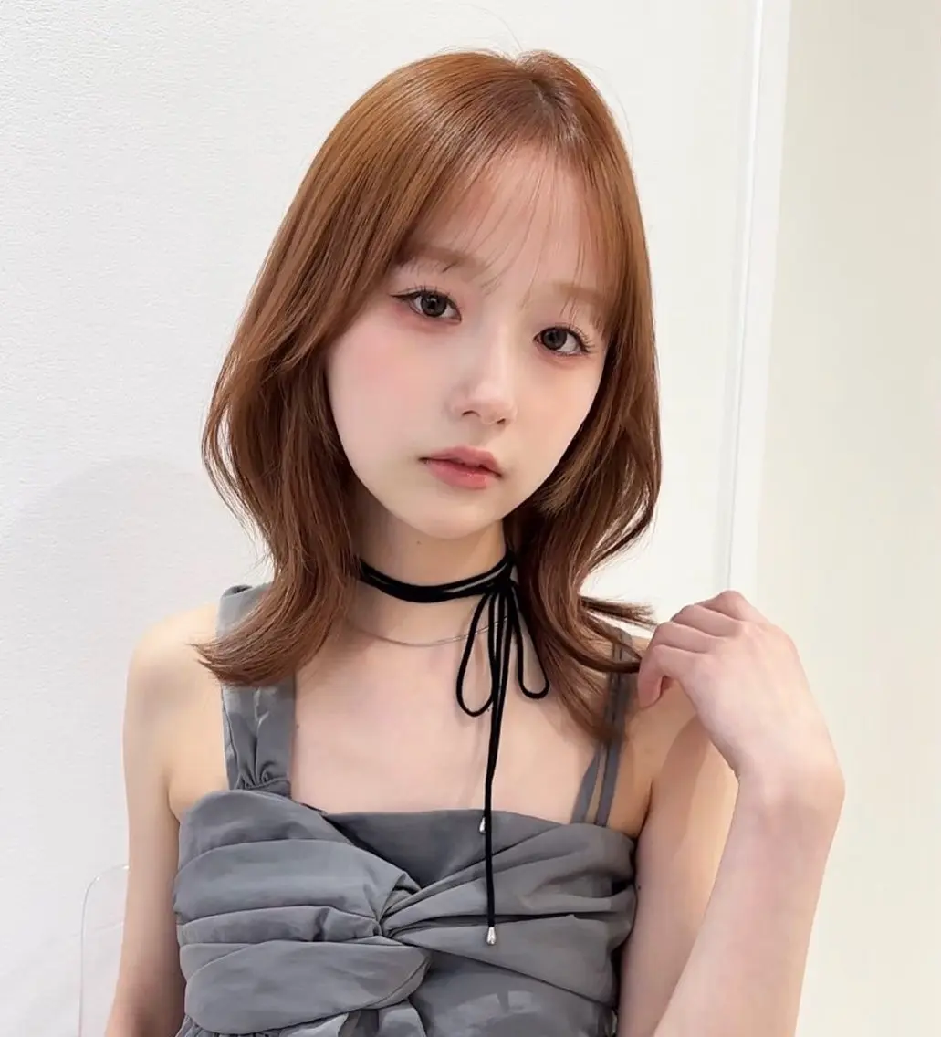 ミディアム karin ボブハイトーンのヘアスタイル