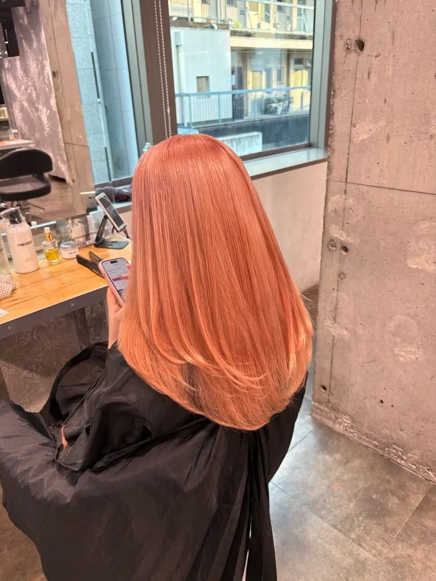 セミロング カラー ヘアカラー ハイトーン 横浜💞ミオのヘアスタイル