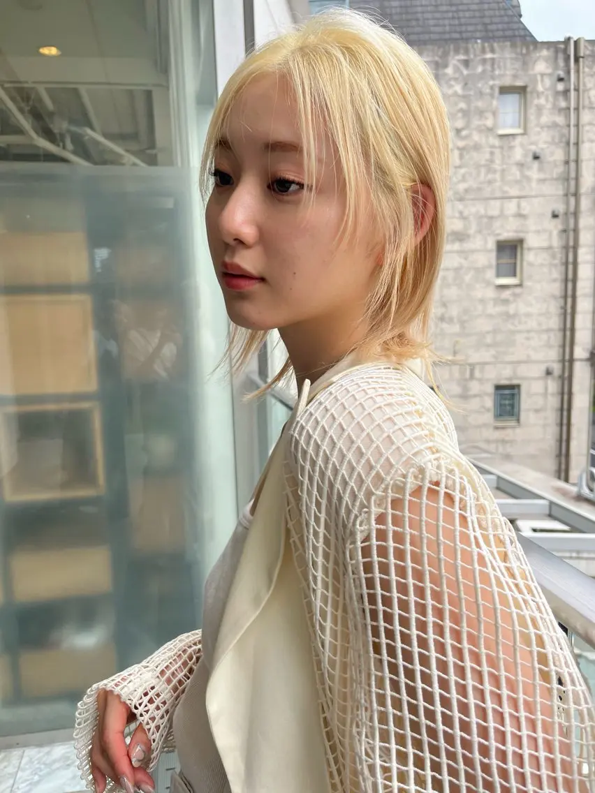 頭皮につけない《ゼロテクブリーチ》+小顔カット+コアミー4stepトリートメントの写真