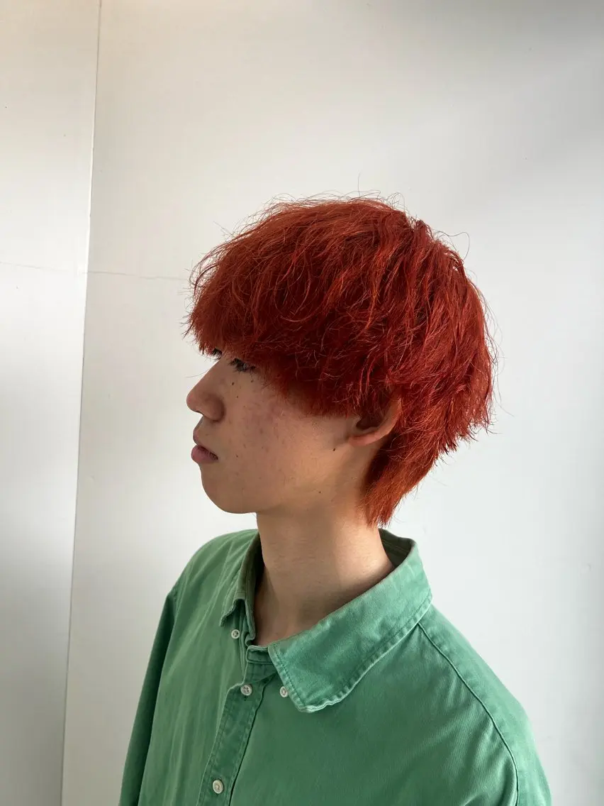 カラー メンズ カット ヘアカラー トリートメント ダブルカラー寒色系 ボリューム改善ハヤトのヘアスタイル