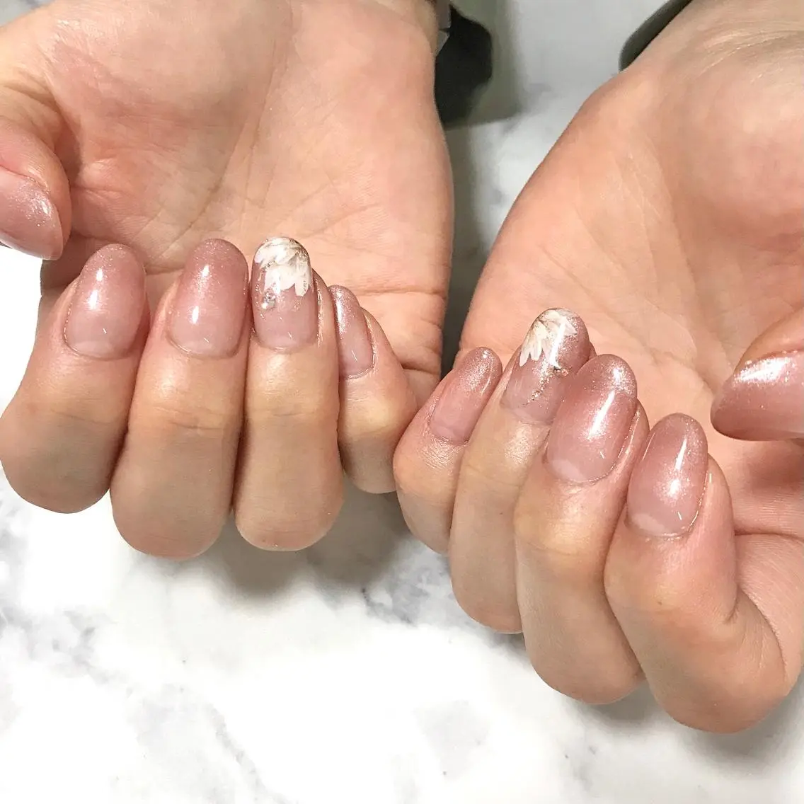 ネイル アートネイル フラワーネイル グラデーション オフィスネイル シンプルネイル ステラ marikominoのネイルデザイン