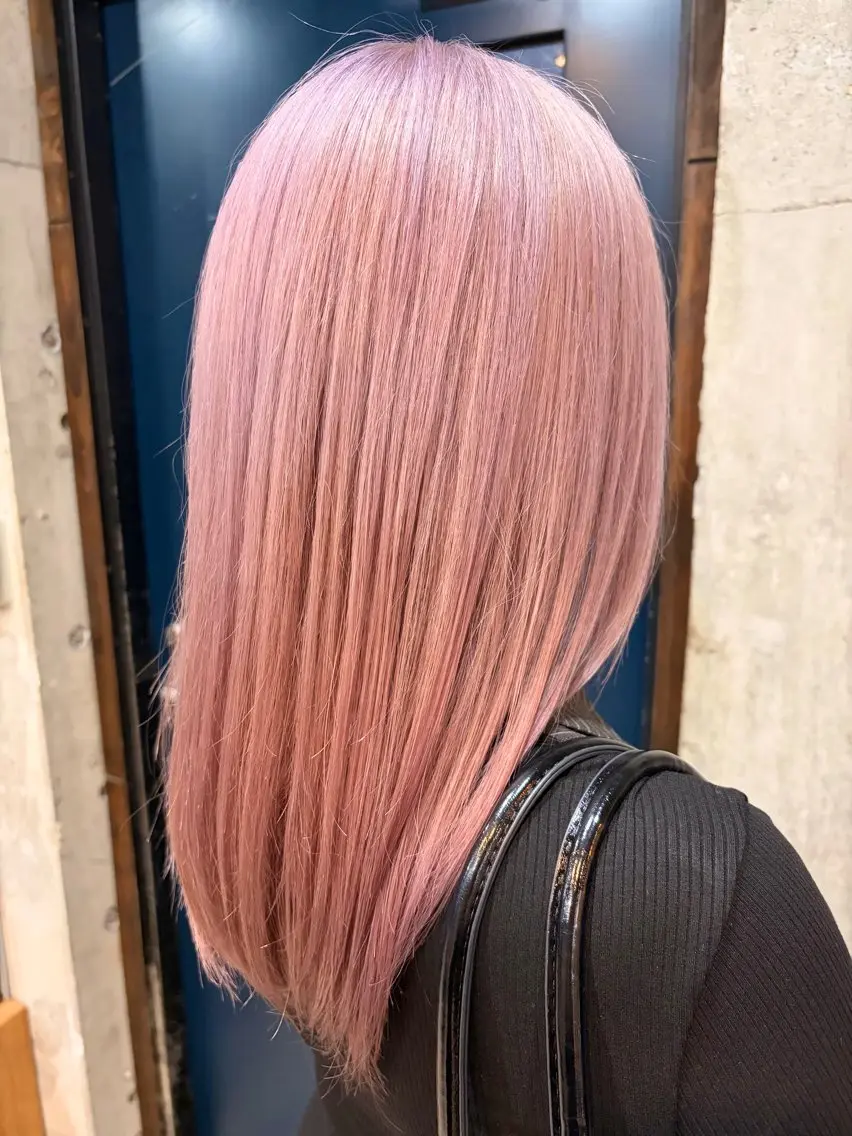 セミロング ヘアカラー トリートメント 透明感カラー🫧 RIKAのヘアスタイル