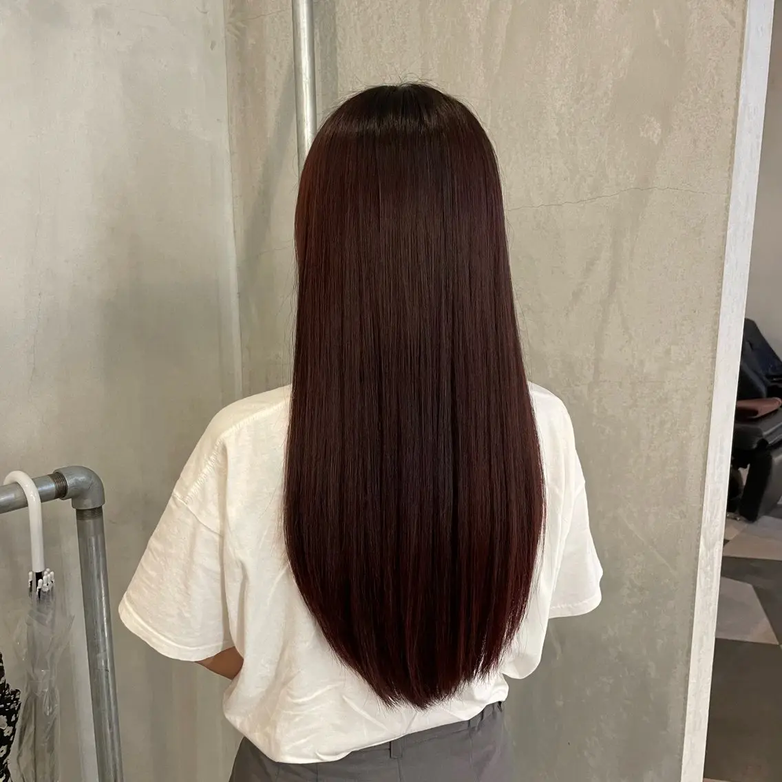 ロング カラー ブリーチ ブラウンカラー ブリーチなしカラー ピンクカラー ピンクブラウン 金木 洸瑠のヘアスタイル