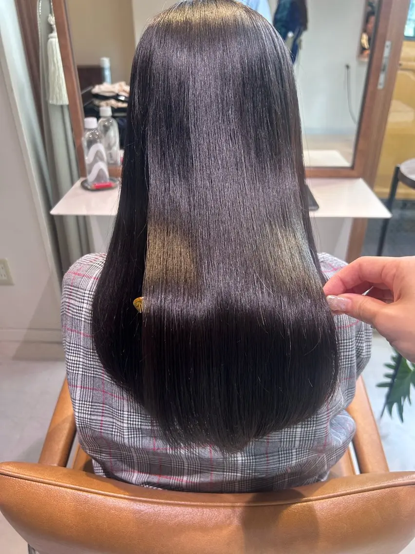〖10.20代限定🫧〗縮毛矯正+質感補整 2 stepトリートメントの写真